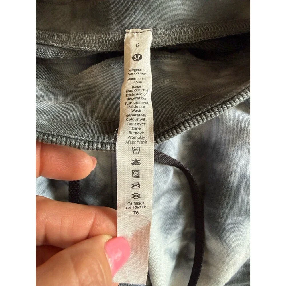 Women’s Lululemon City Sweat Joggers Sz. 6 Black Tie Dye